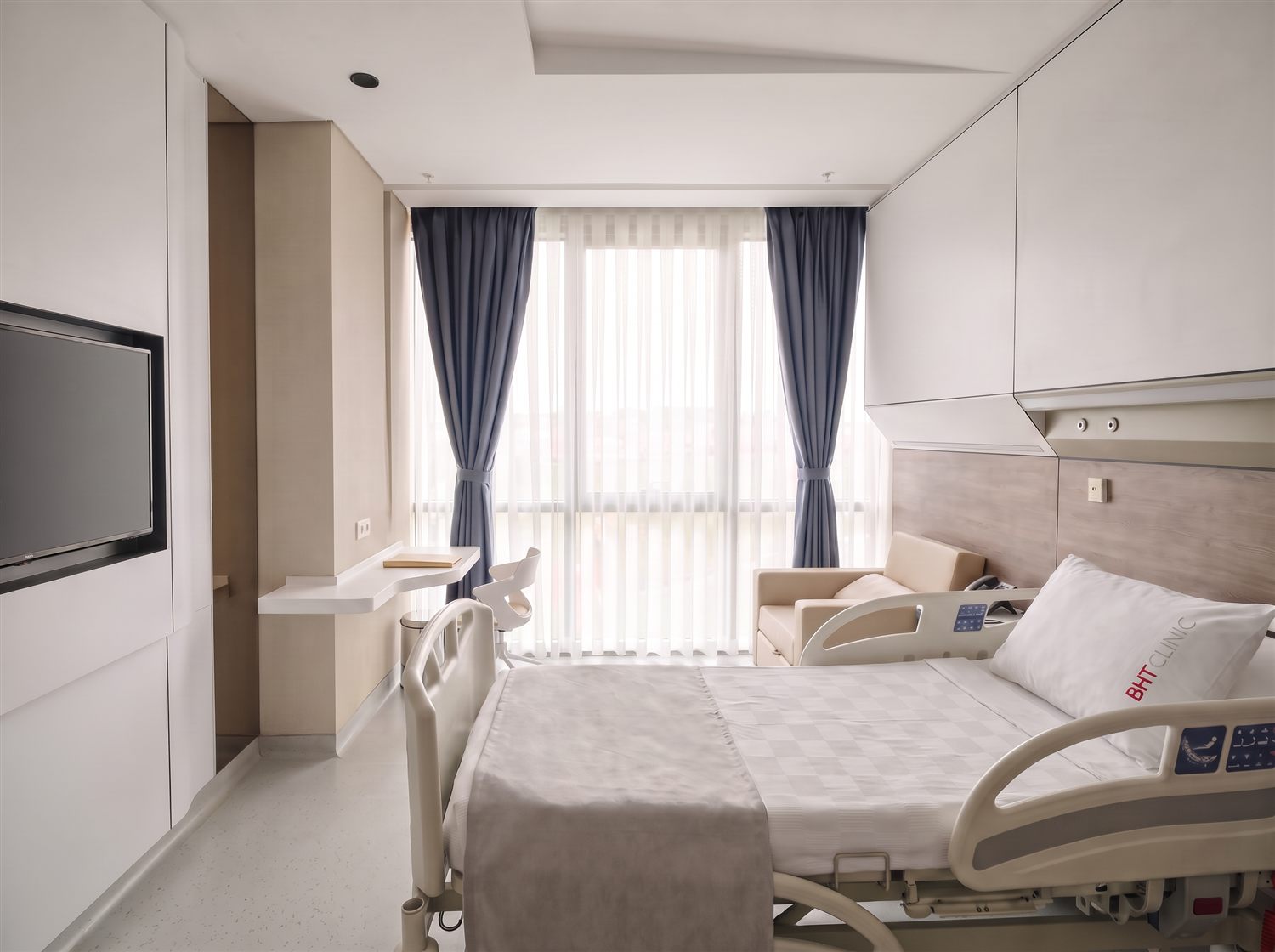 Recovery suite at BHT Clinic